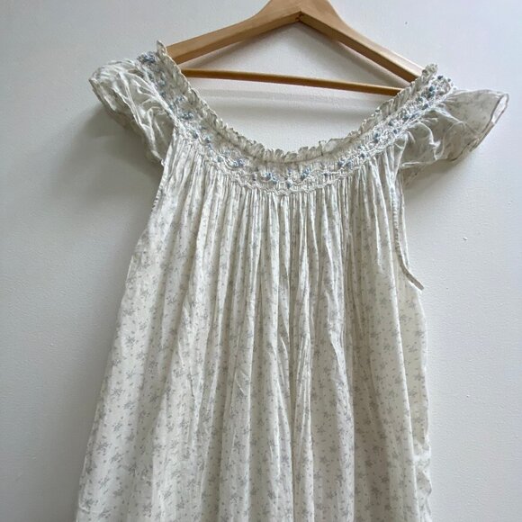 Doen Lovisa Nightgown Small Floral Smocked Neck Midi - Picture 4 of 9